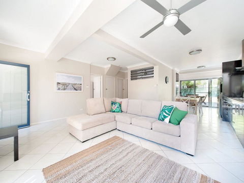 Magnolias @ Fingal Bay - Kempsey Accommodation 0