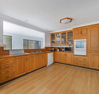 Malibu Holiday House 6 Dulconghi Street - Kempsey Accommodation