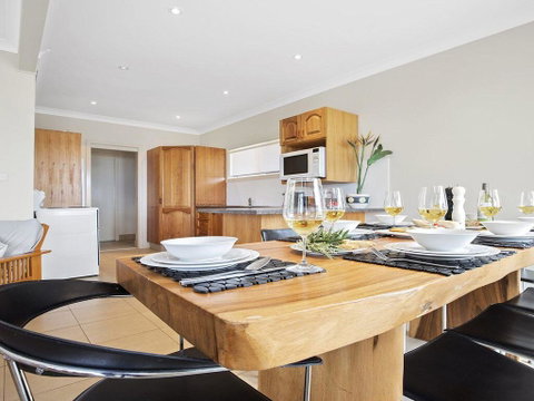Mamorhomy - Beachfront Spacious Apartment - Kempsey Accommodation 3