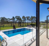 Mandalay Villas - Villa 1 - Kempsey Accommodation