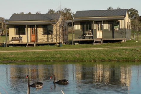 Mansfield Holiday Park - Kempsey Accommodation 1