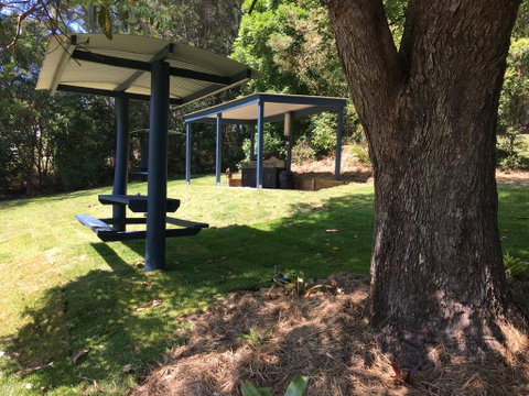 Mapleton Cabins & Caravan Park - Kempsey Accommodation 1