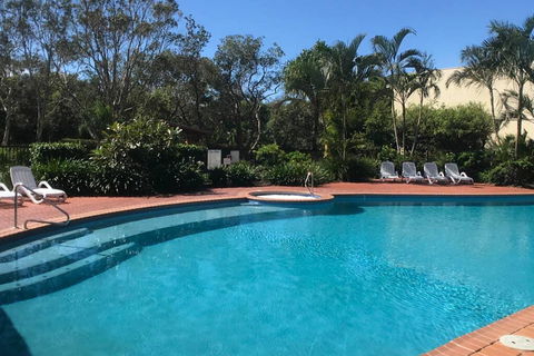 Marcoola Beachfront 3BR -Pool-100m To The Beach. - Kempsey Accommodation 3