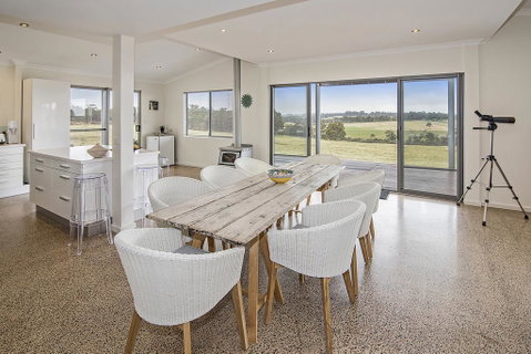 Margaret River Farmhouse - Kempsey Accommodation 0