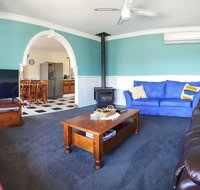 Maria's at Swansea - Kempsey Accommodation