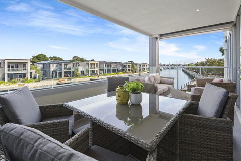 MARINA VIEW - Kempsey Accommodation 1