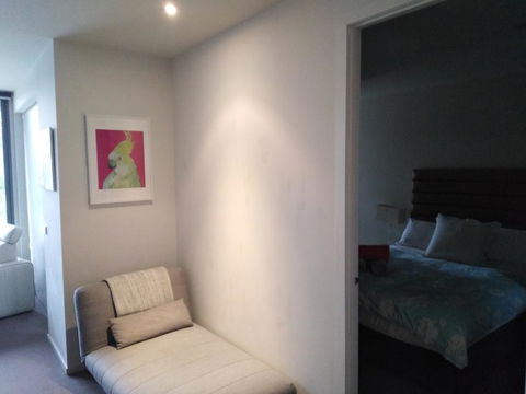 Marina View Apartment On The Maribyrnong River, Melbourne - Kempsey Accommodation 1