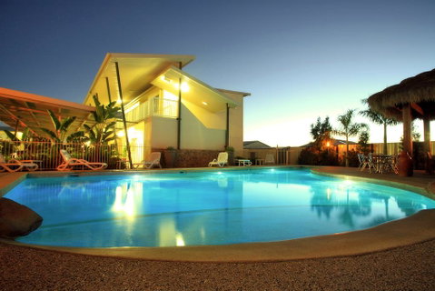 Mayfair Motel - Kempsey Accommodation 0