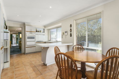 McCrae On The Beach - Right On The Magnificent Beach - Kempsey Accommodation 2