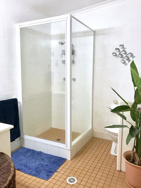 Mclean - Kempsey Accommodation 3