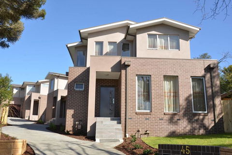 Melbourne Luxury Villa At Doncaster - Kempsey Accommodation 2