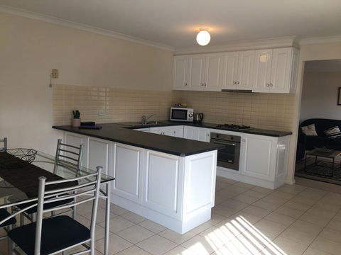 Melton Apartments - Kempsey Accommodation 2