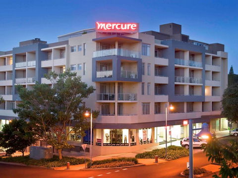 Mercure Centro Port Macquarie - Kempsey Accommodation 0