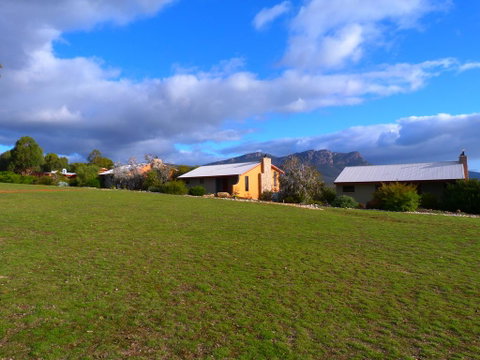 Meringa Springs - Kempsey Accommodation 2