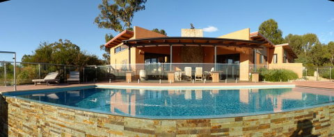 Meringa Springs - Kempsey Accommodation 1