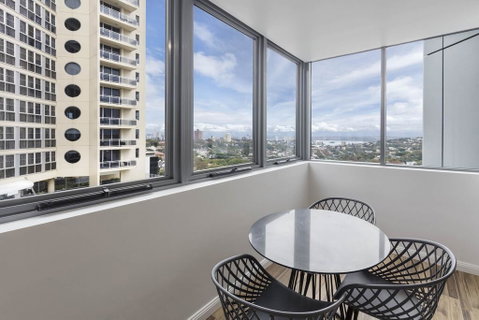 Meriton Suites Bondi Junction - Kempsey Accommodation 3