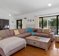 MERMAIDS ON MARENGO - large home with wifi - Kempsey Accommodation