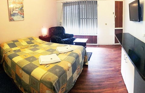 Merredin Olympic Motel - Kempsey Accommodation 0