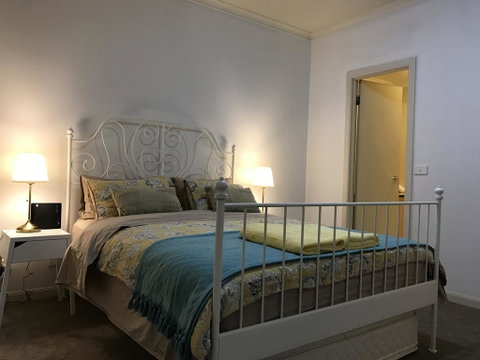 MH CBD Private Apartment @ Flinders Lane - Kempsey Accommodation 1