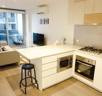 MH003 Sea View Apartment