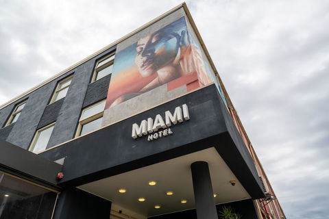 Miami Hotel Melbourne - Kempsey Accommodation 0