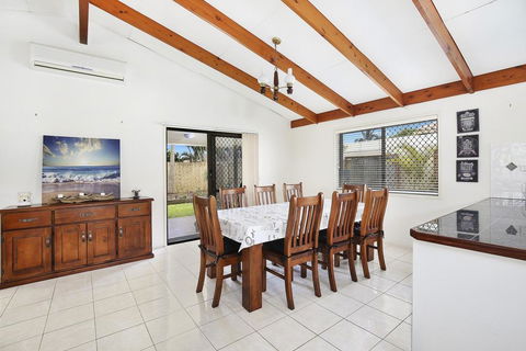 Michael Street 39, Golden Beach - Kempsey Accommodation 1