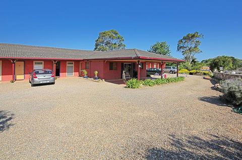 Milton Village Motel - Kempsey Accommodation 2