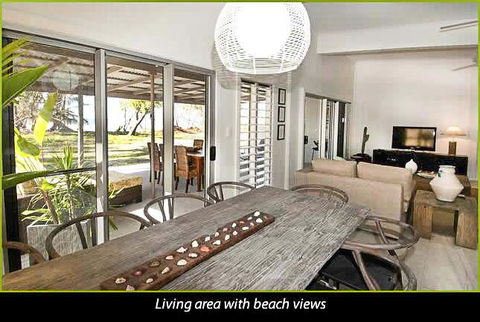 Mission Belle - Stunning Beachfront House - Kempsey Accommodation 0