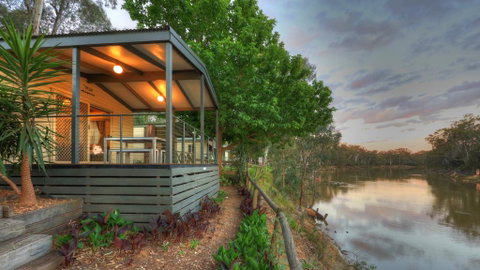 Moama Riverside Holiday Park - Kempsey Accommodation 0