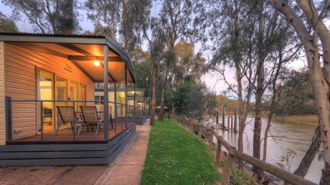 Moama Riverside Holiday Park - Kempsey Accommodation 2