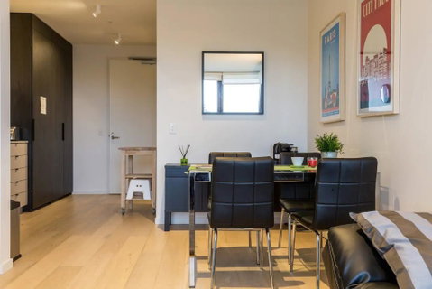 Modern 1 Bedroom Apartment In Tranquil Parklands - Kempsey Accommodation 3