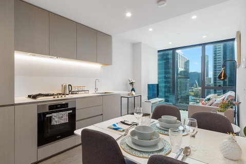 Modern 1 BR Apt On Southbank - BRAND NEW! - Kempsey Accommodation 2