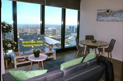 Modern 2BR 2BT Apt With Stunning Ocean Views, Netflix, Gym Pool And Wine - Kempsey Accommodation 0