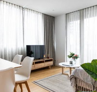 Modern And Trendy 2 Bedroom Apartment In Lovely Southbank - Kempsey Accommodation