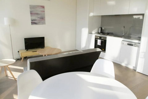 Modern Light-Filled 1 Bed In South Melbourne - Kempsey Accommodation 1