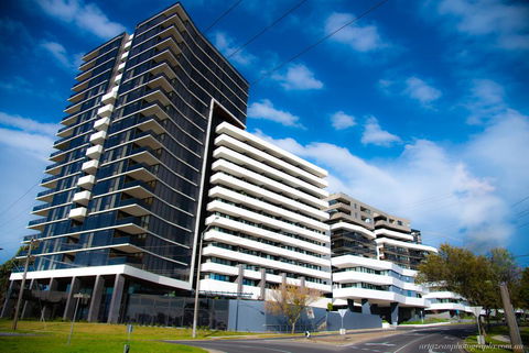 Modern, Clean, Luxury At The Right Price..... - Kempsey Accommodation 0