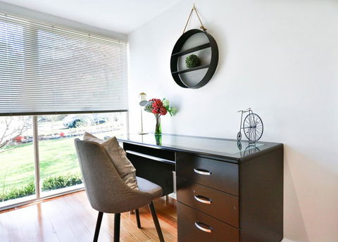 Mont Albert 2 Bedrooms Morden House - Kempsey Accommodation 1