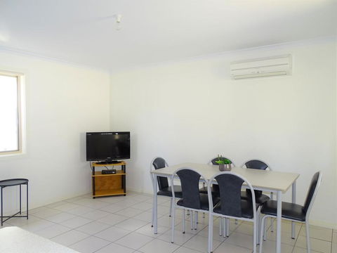 Moonta Bay Cabins - Kempsey Accommodation 2
