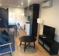 Morden apartment in the heart of Howthorn east - Kempsey Accommodation