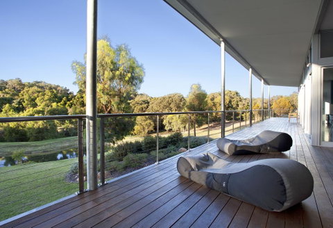 Moriarty Studio - Chic Couples Retreat - Kempsey Accommodation 1