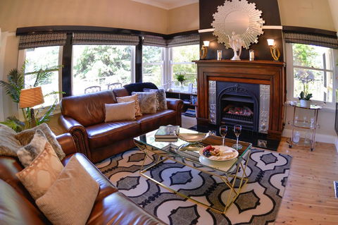Mountain Whispers Chatelaine Valley - Kempsey Accommodation 1