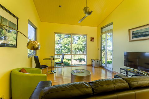 Mt Hay Retreat - Kempsey Accommodation 1
