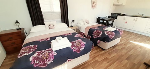 Mt Larcom Tourist Park - Kempsey Accommodation 1