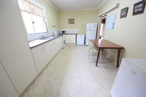Muller's Cottage At Hat Head (Pet Friendly) - Kempsey Accommodation 3