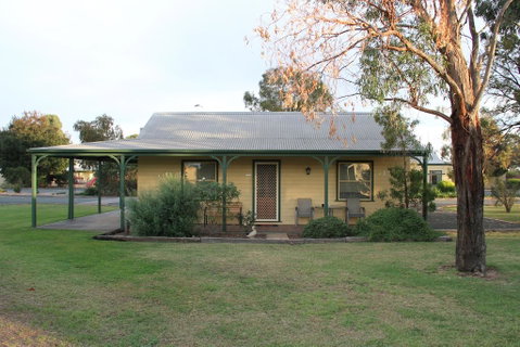Murray River Resort - Kempsey Accommodation 1