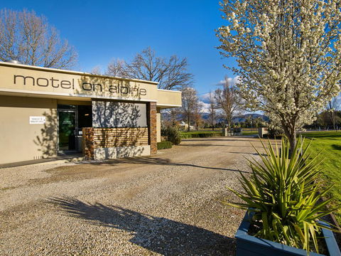 Myrtleford Motel On Alpine - Kempsey Accommodation 1