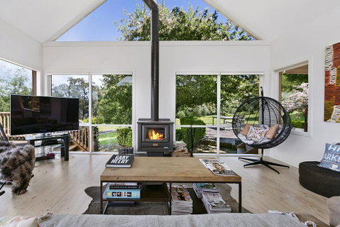 Nafplio Luxury Hideaway With Open Fireplace, On 3 Acre Vineyard, Water Views, Close To Wineries - Kempsey Accommodation 0