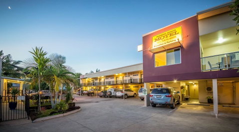 Nambour Heights Motel - Kempsey Accommodation 0