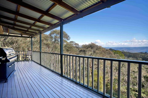 Narrow Neck Lodge - Kempsey Accommodation 2