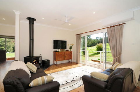 Nellsville Cottage - Kangaroo Valley - Kempsey Accommodation 2